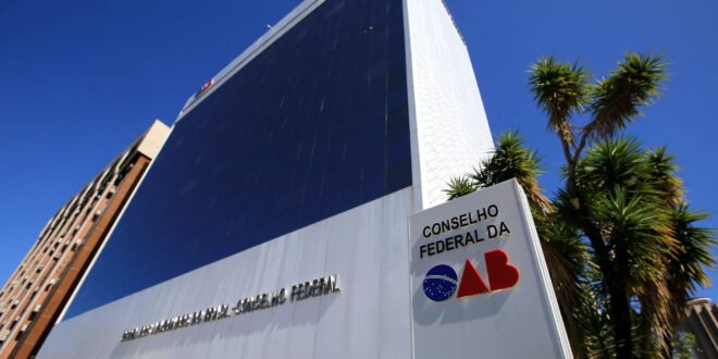 Fachada do prédio sede do Conselho Federal da OAB. (Foto: Raul Spinassé / CFOAB)